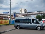 Бесплатный автобус Genser в пункт аренды автомобилей АрендаАвто-еск на ул.Добролюбова